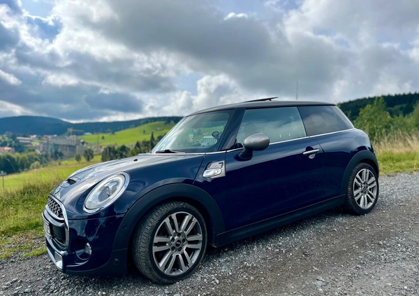 MINI Cooper S cena 83000 przebieg: 56000, rok produkcji 2017 z Wrocław małe 466